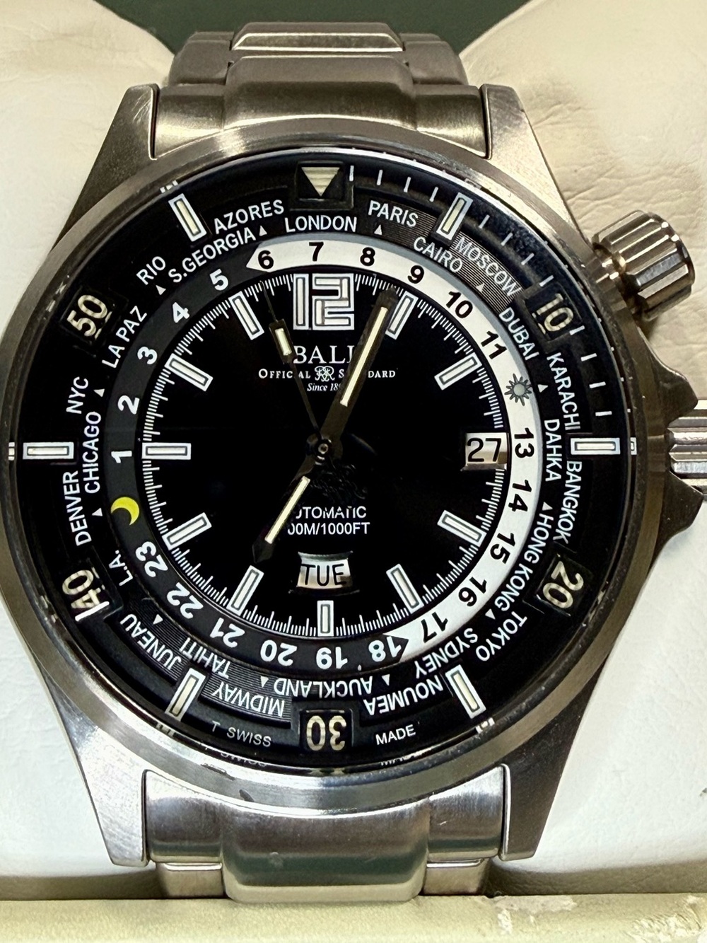 Ball Engineer Master II Diver Worldtimer Auto Black Dial Mens Watch DG2022A